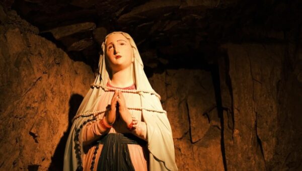 Prayer and Devotion: Understanding Mary from an Adventist Perspective